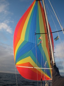 Der Regenbogen ist wieder da, und die schwedische Gastlandflagge ist auch schon gesetzt